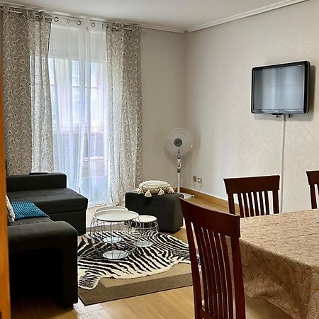 Breton 50 Apartment Логроньо Екстериор снимка